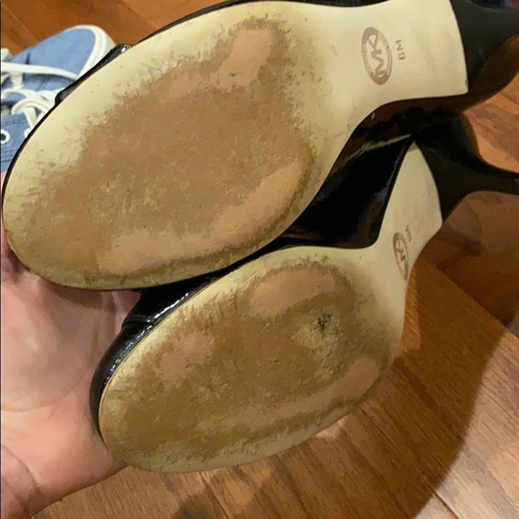 Black Michael Kors Heels Size 6 - Picture 5 of 5